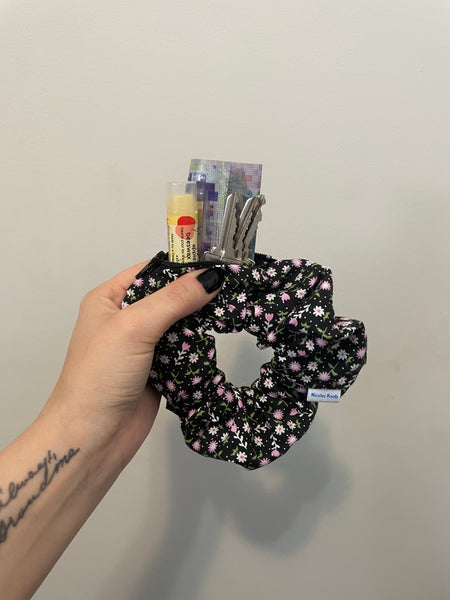 Black Floral Zipper Scrunchie