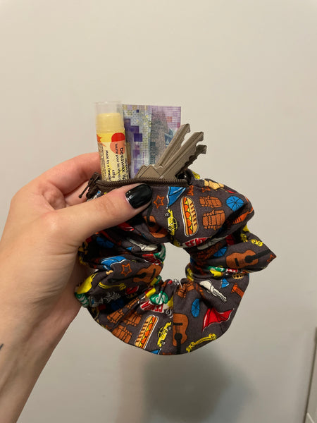 Central Perk Zipper Scrunchie