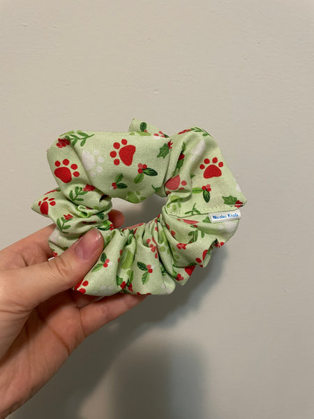 Holiday Paw Scrunchie